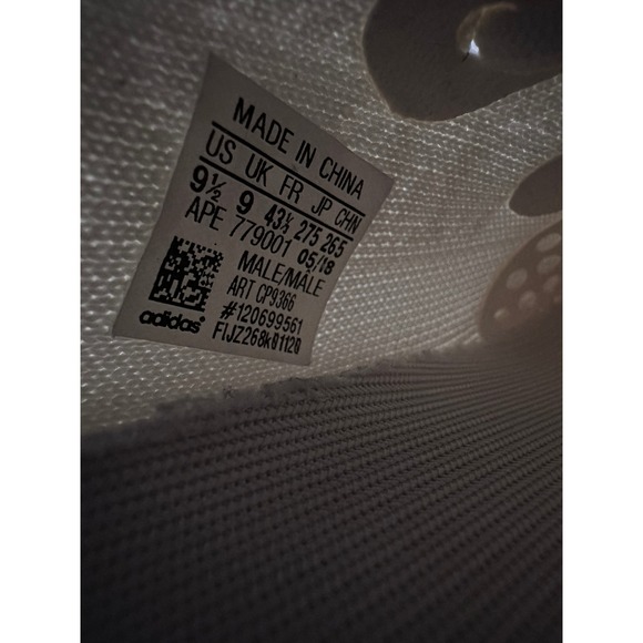 Adidas Yeezy Boost 350 V2 Cream Triple White Mens Sneakers Shoes Size US 9.5 - Picture 8 of 15